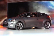 -  Hyundai Veloster